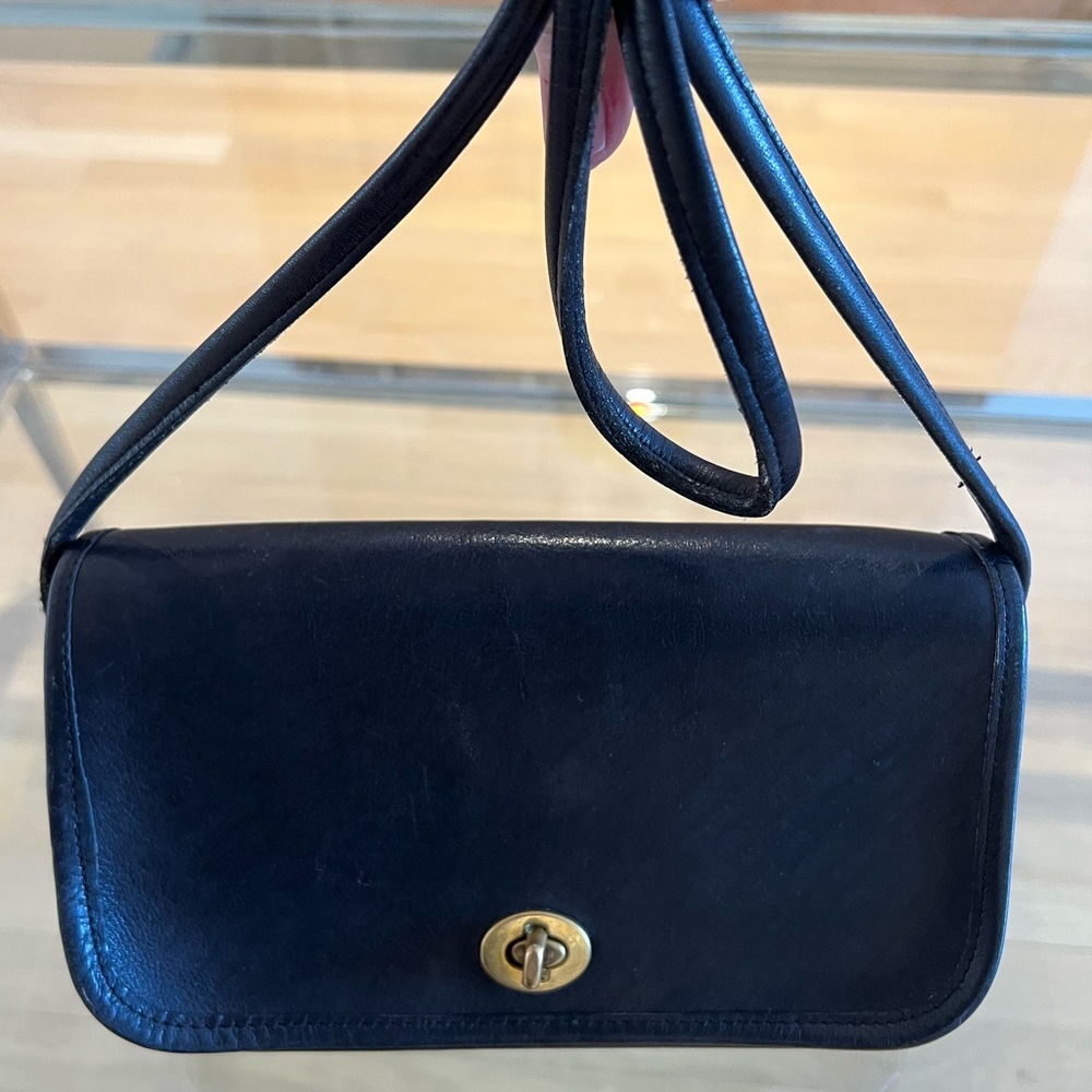 🖤Coach NY City Dinky! 🖤